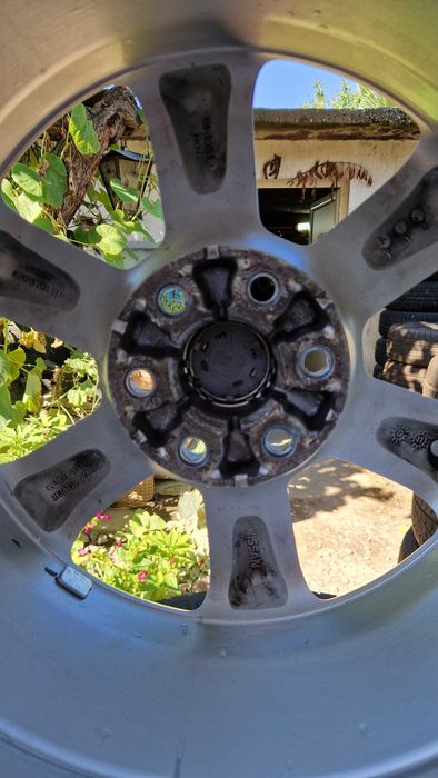 NISSAN NAVARA джанти със летни гуми 235/55/17 7J×17 ET30 6×114,3
