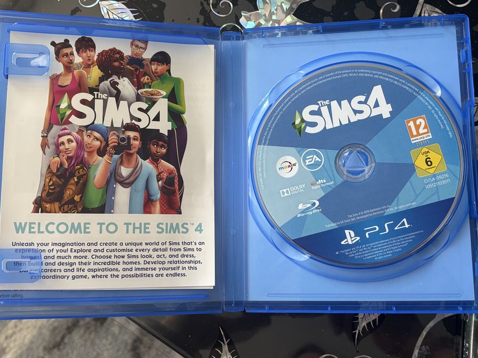 Sims 4 за Playstation 4