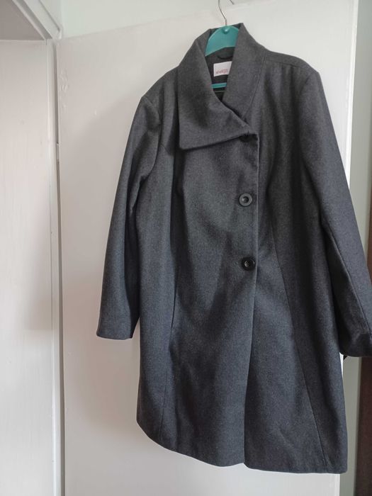 Палта големи размери