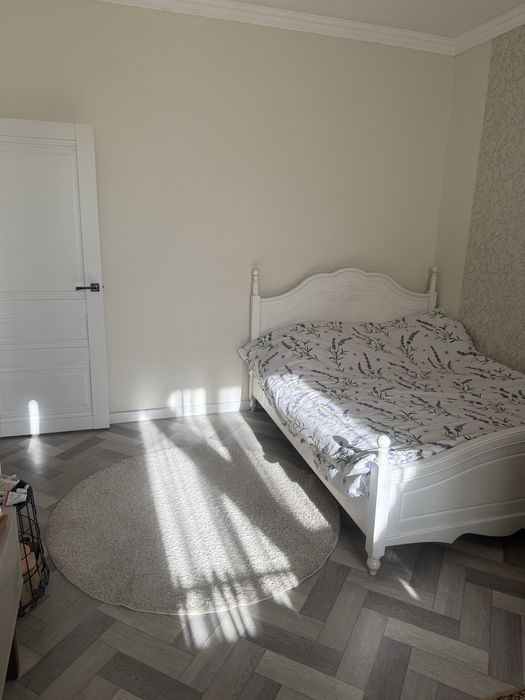 Продам 3 комн кв улучшенной  планировки