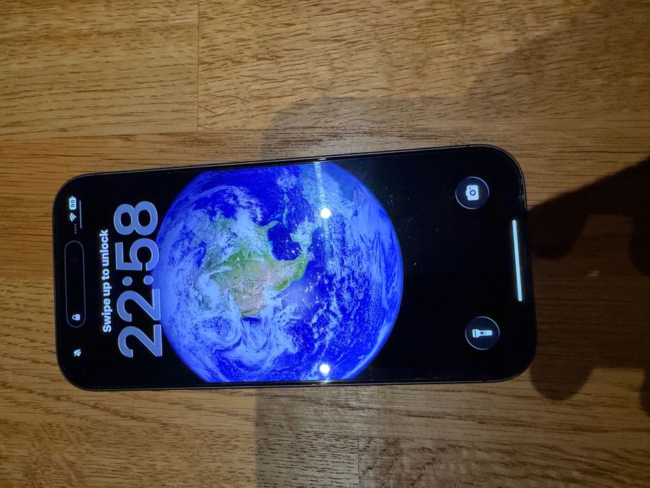 Apple iPhone 17 – 256 GB | Като нов | Гаранция Yettel до 02.2029 г.