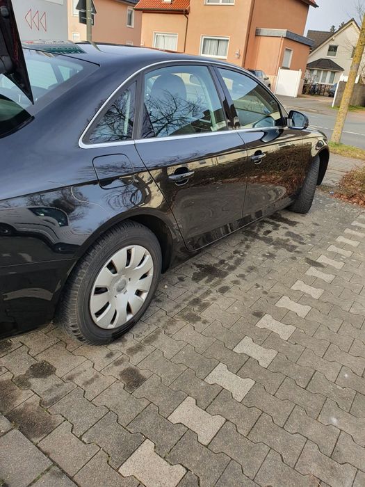 Audi A4 Limuzina