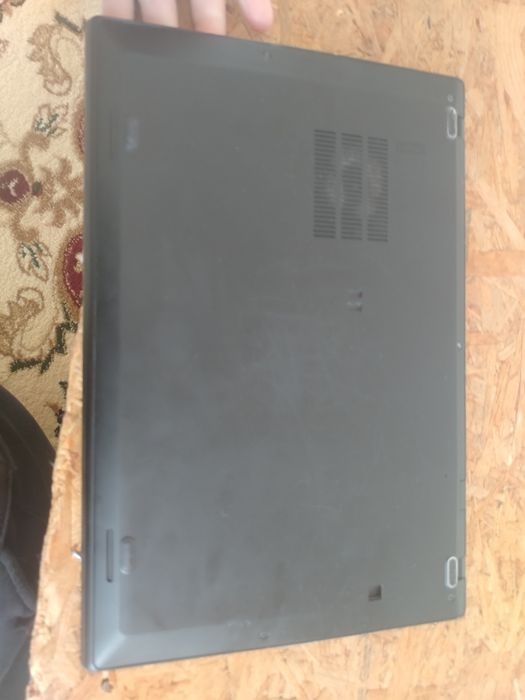 Lenovo ThinkPad X1 Carbon