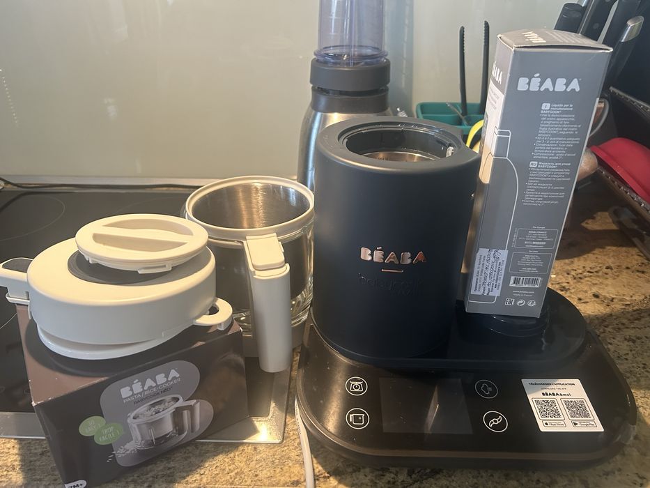 Уред BAEBA SMART за приготвяне на бебешка храна, пюрета