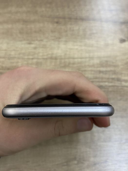 iphone 6s  64gb LL/A