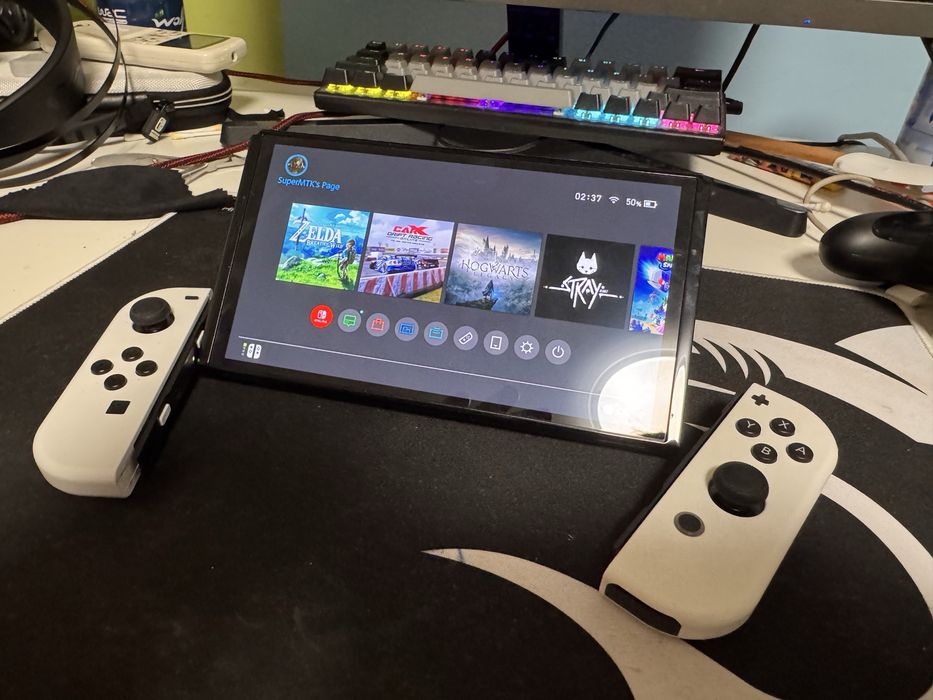 Nintendo switch oled + 10 игри