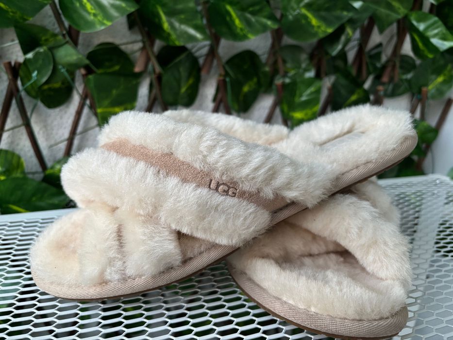 Papuci UGG, marimea 41