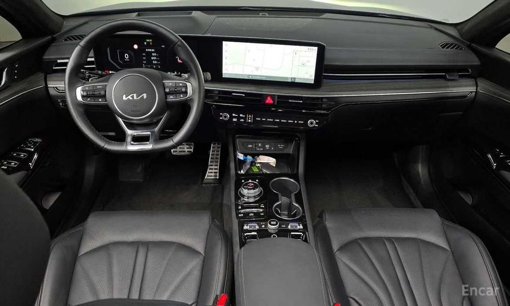 Kia K5 1.6Turbo Signature Black Edition