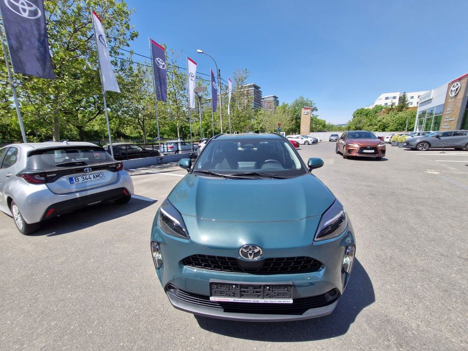 Toyota Yaris Cross Se emite factura, eligibil la finantare