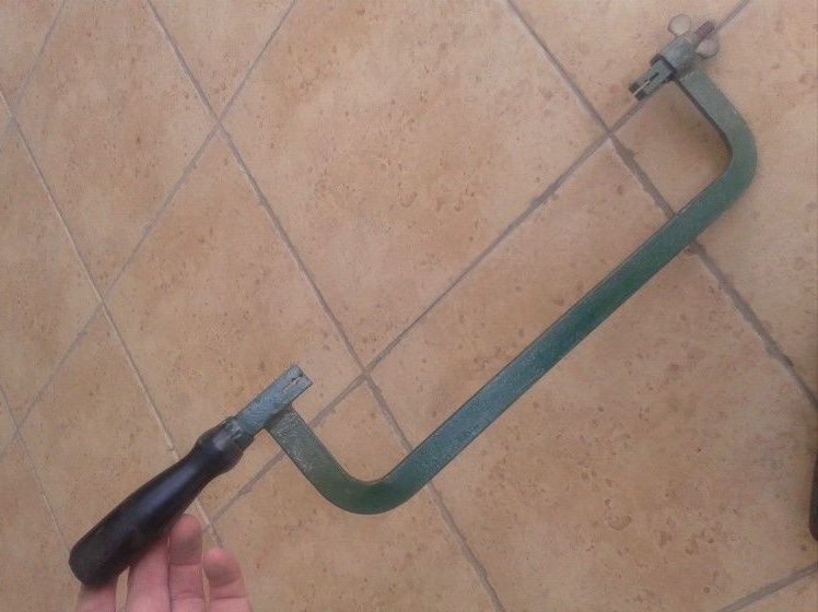 Лък за ножовка в