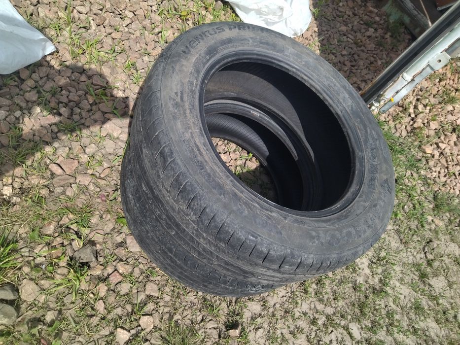 Продам два балона 225/60/-17