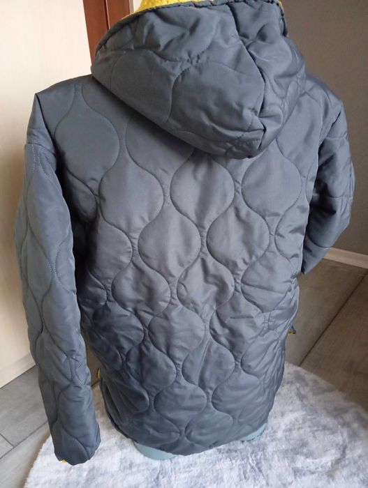 Нови тънки якета на едро