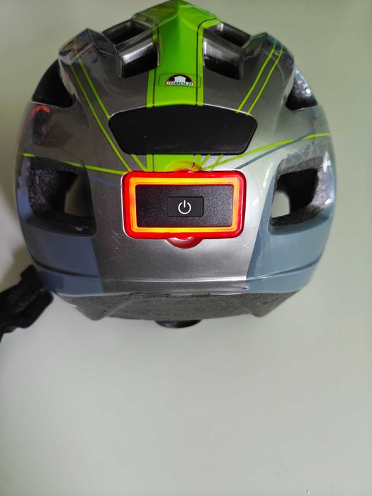 Cască bicicletă copii, reglabilă, cu lumină în spate
