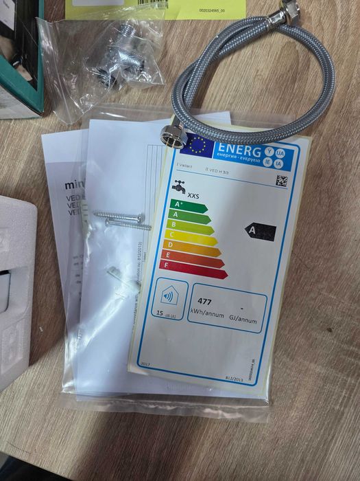 Incalzitor de apa instantaneu hidraulic Vaillant MiniVED H 0010044420 VED H 3/3, 3,5 kW, 230 V