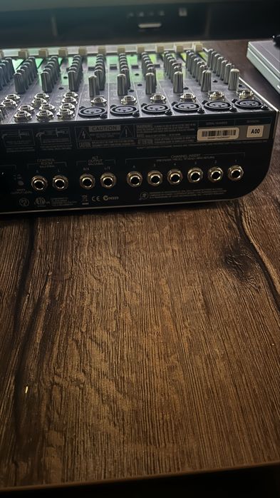 Mackie 1402 VLZ3
