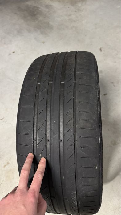 Anvelopa continental vara 225 40 19