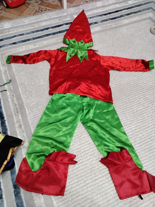 Продам детские костюмы