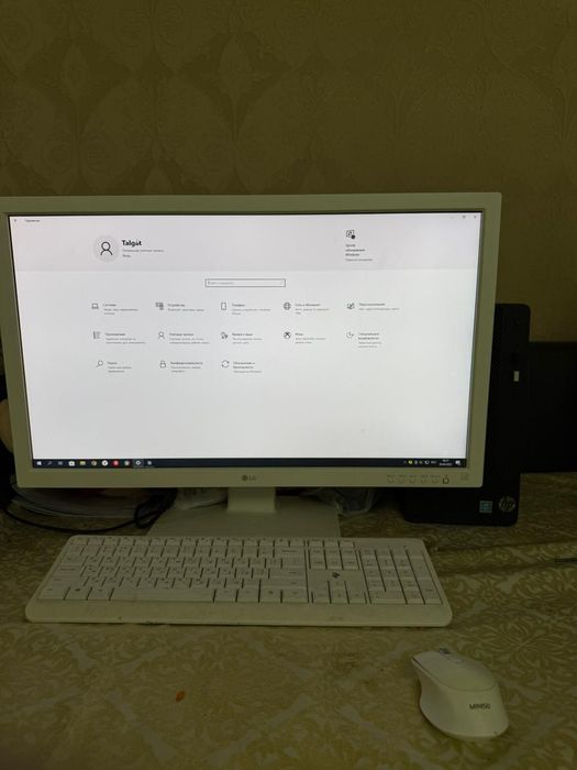 компьютер с системным блоком