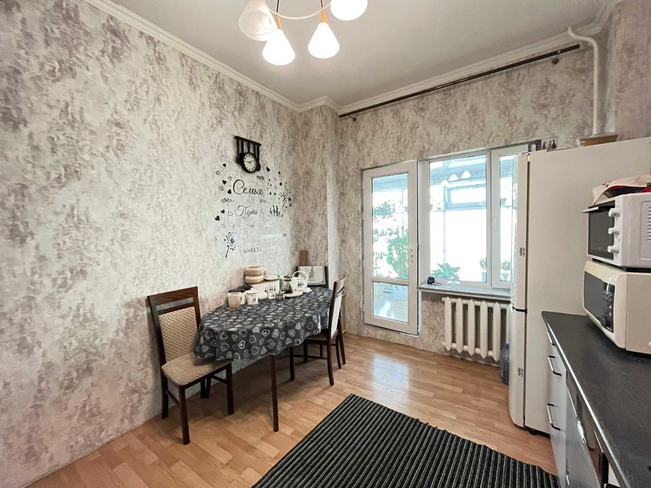 Продам 2 комнатную квартиру