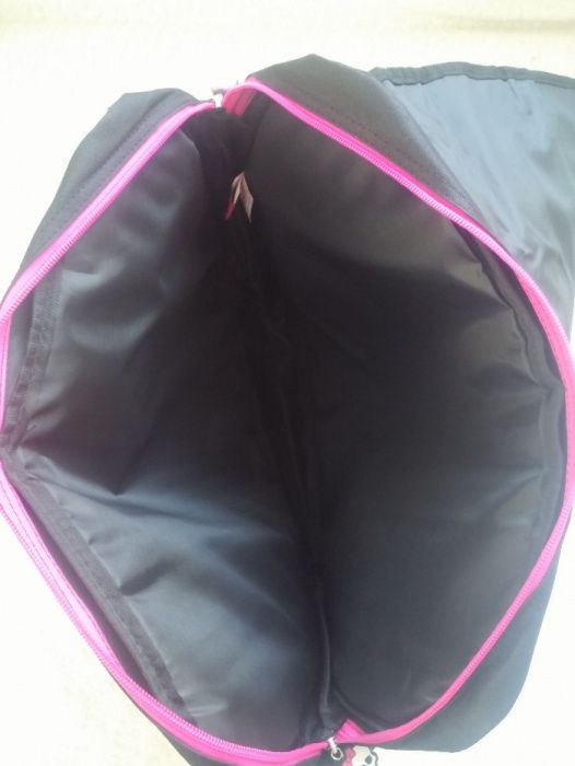 Чанта за лаптоп.