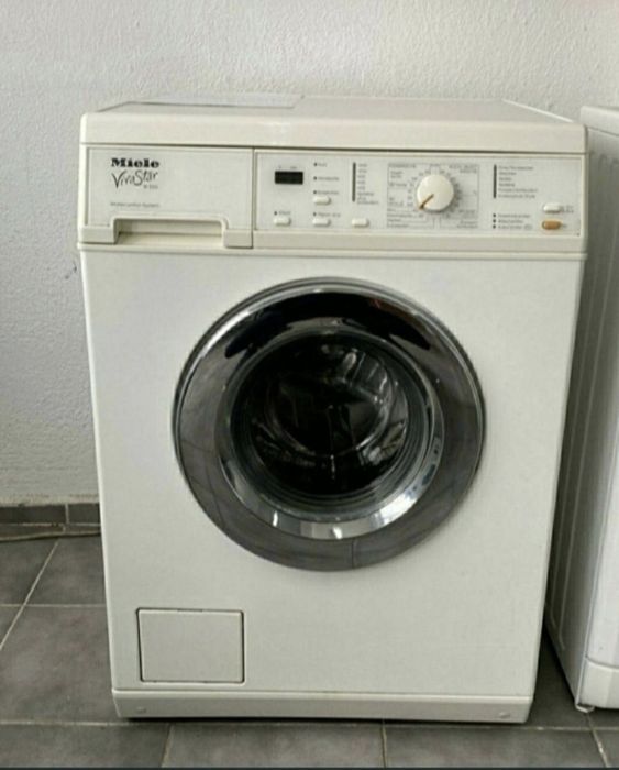 Masina de spălat rufe automată Miele  / import Germania.   Wa  3732