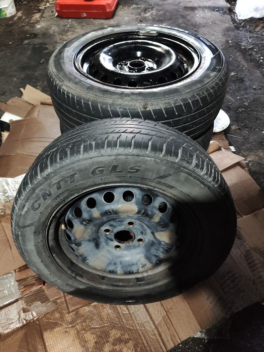 Продам шины с дисками