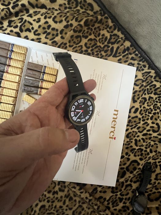 Часы huawei RUNNER