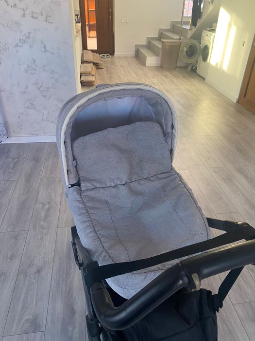 carut peg perego cu landou si geanta se poate folosi si ca minipatut