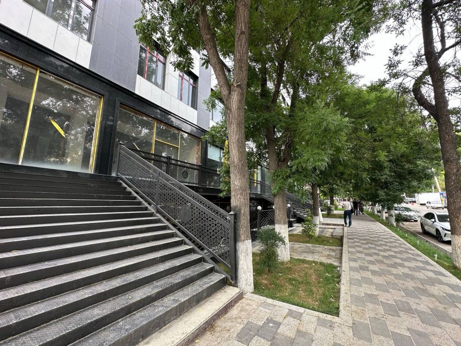 Коммерция 640 м² на первой линии, ЖК Askiya City