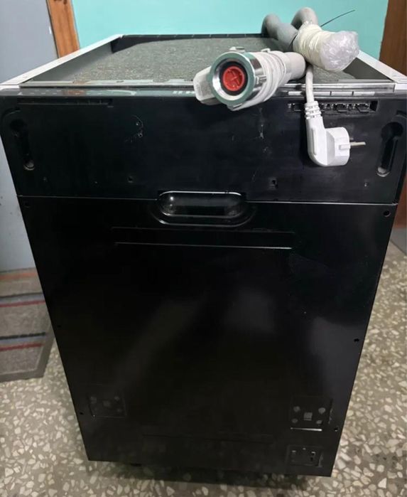 Продам посудомойку б/у