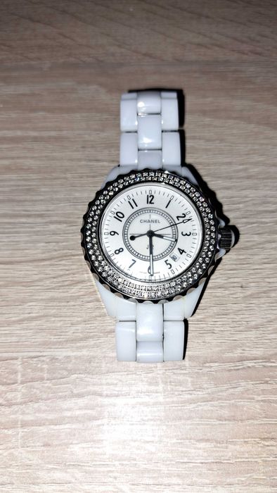 Ceas Chanel ceramic alb