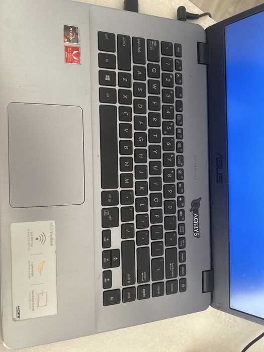 ASUS Vivobook Office