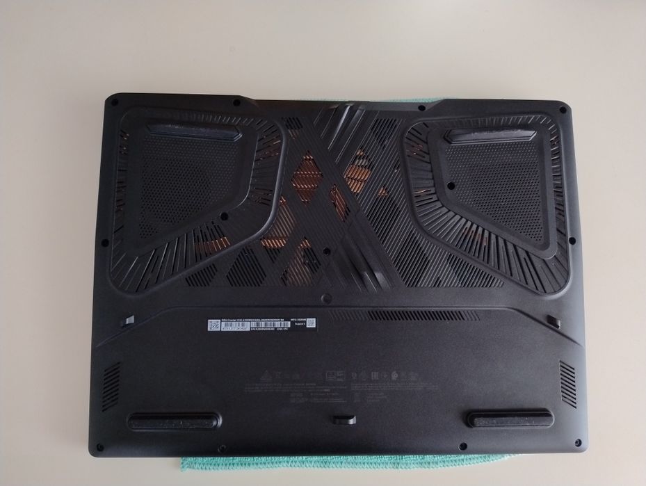Msi Crosshair 16 hx ai D2XWGKG