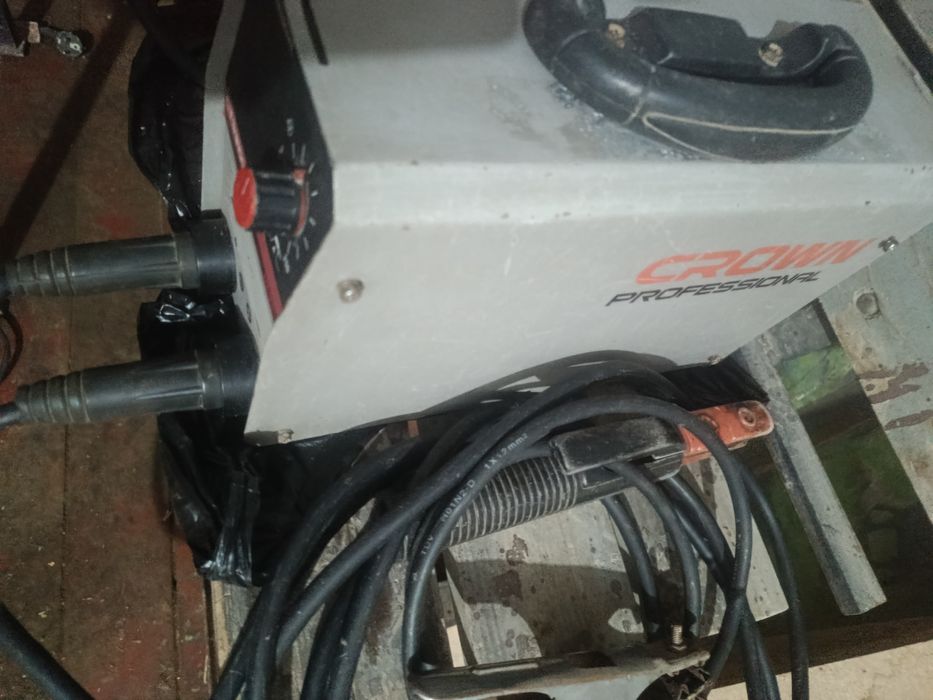 Сварочный аппарат crown 250 a