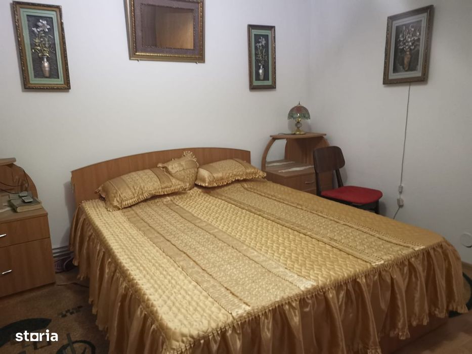 3 camere Teilor / PS.-uri , Decomandat / centrala , partial mobilat