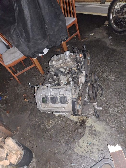 Продавам двигател за ауди