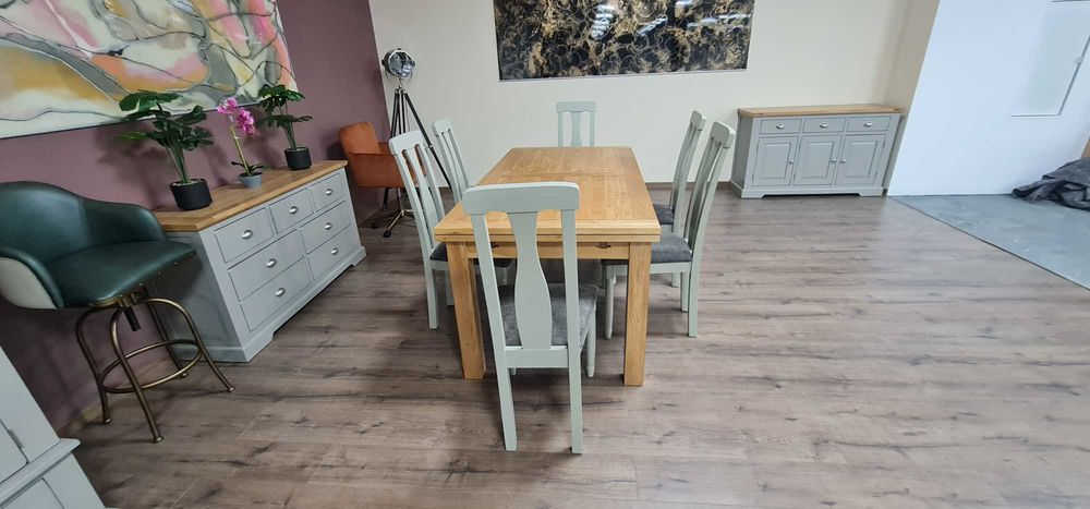 ПРОМОЦИЯ! Нова дървена разтегателна трапезна маса от дъб с шест стола