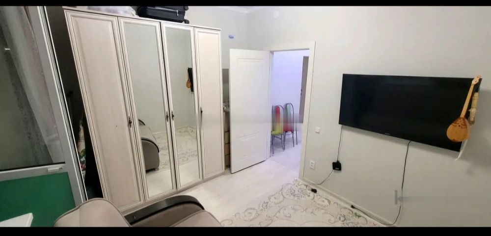 Продаётся 2 комн центр, Вокзал