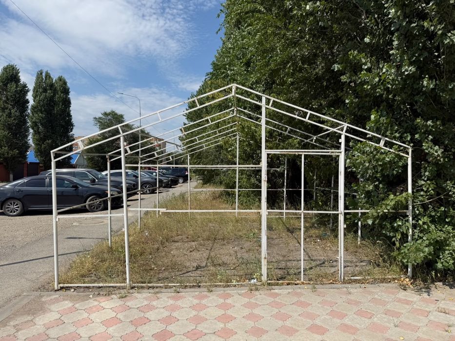Продаю каркас теплицы(шатра)