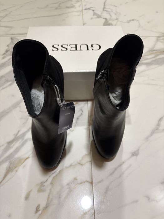 Кожени черни ботуши GEOX 40 номер