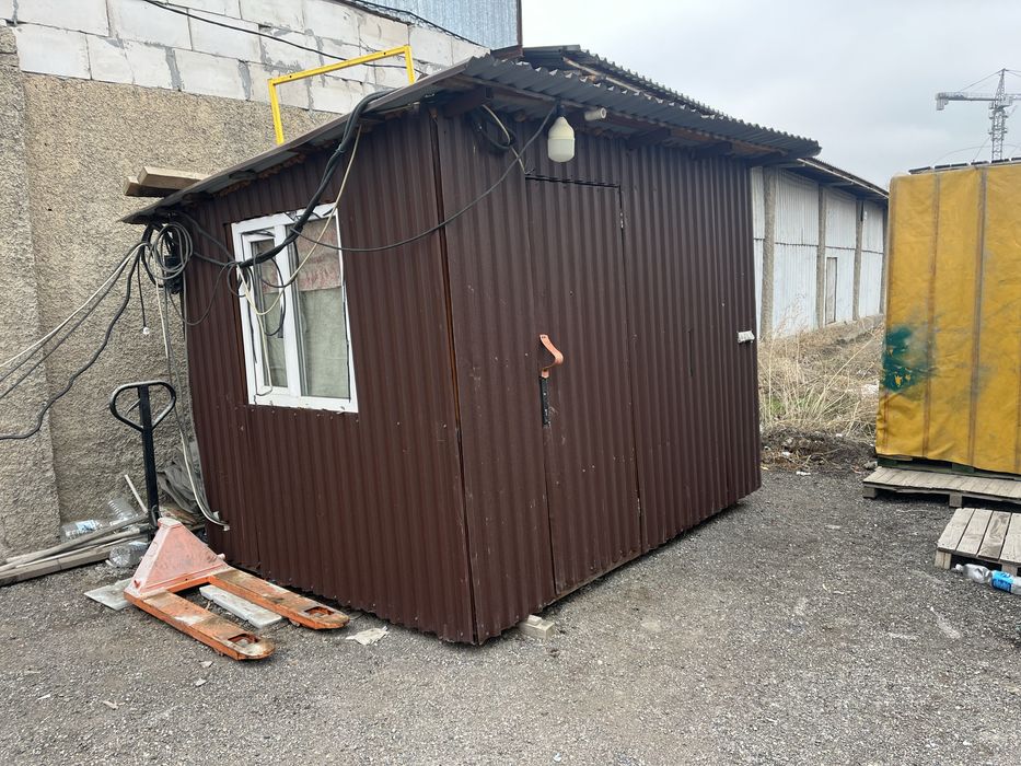 Металический контейнер