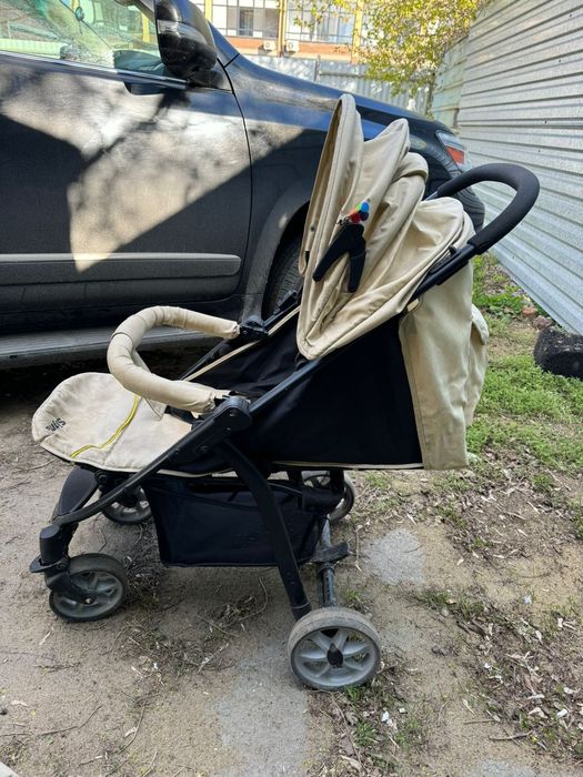 Детская коляска.