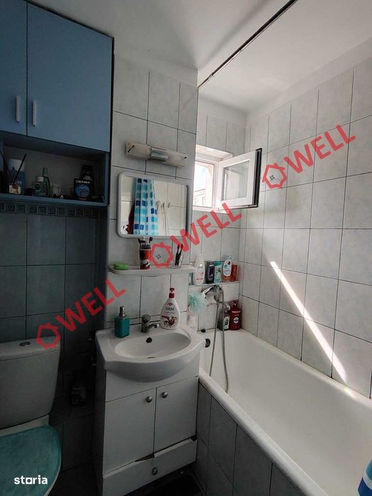De vânzare apartament cu 2 camere pe strada 1 Decembrie 1918!