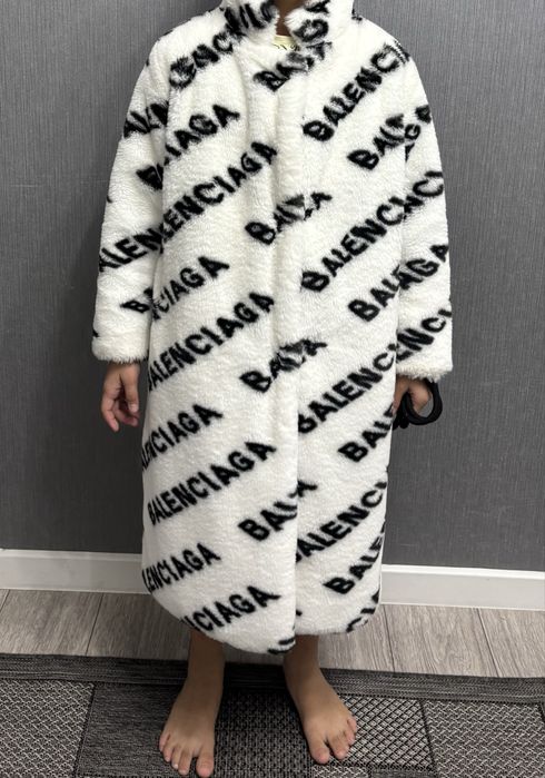 Модная шубка для девочки