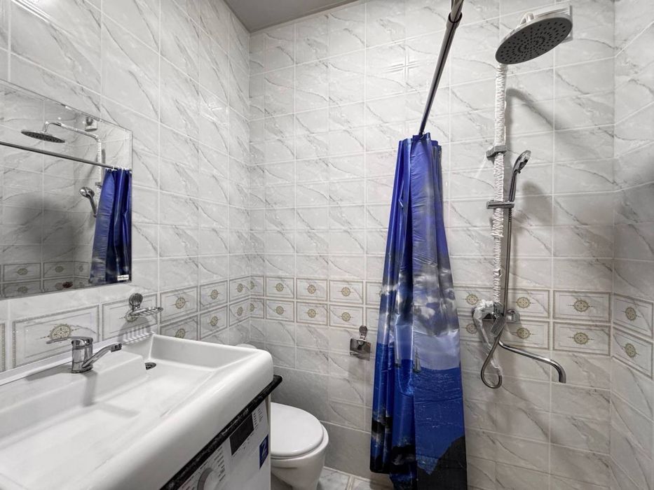 Продается 2 ком. Квартира площадью 42 кв.м. По ул. Узбекистанская