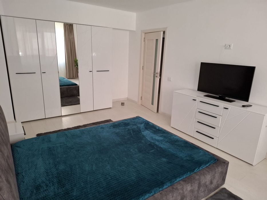 De inchiriat apartament 2 camere centru rm valcea bloc nou parter inal