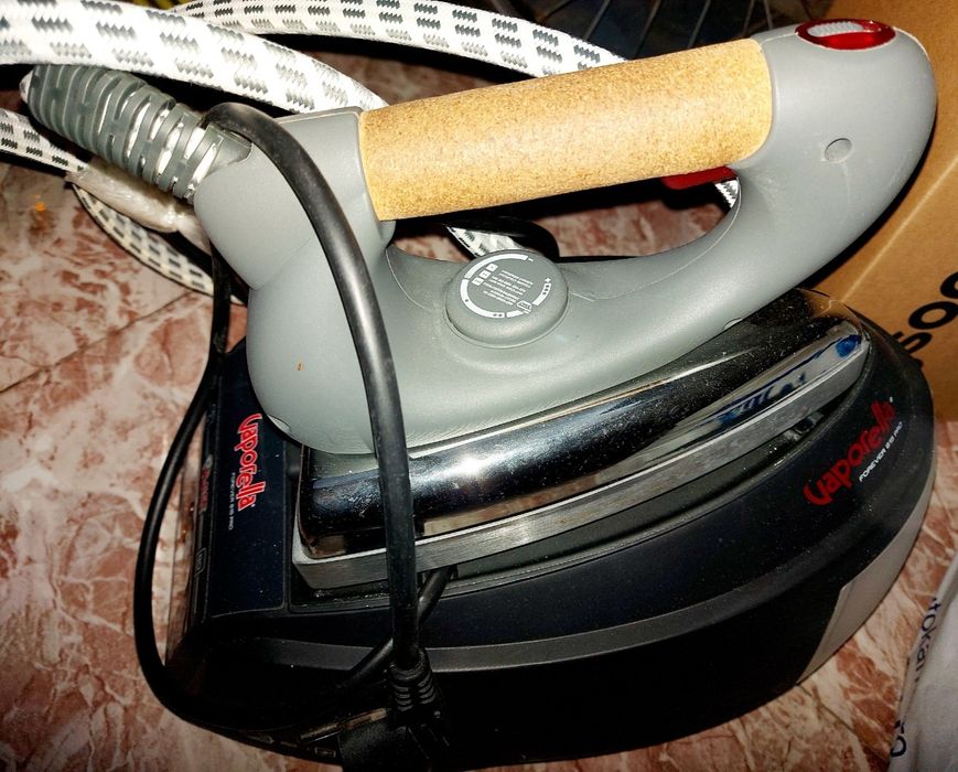 Statie de calcat Vaporella Forever 615 Pro