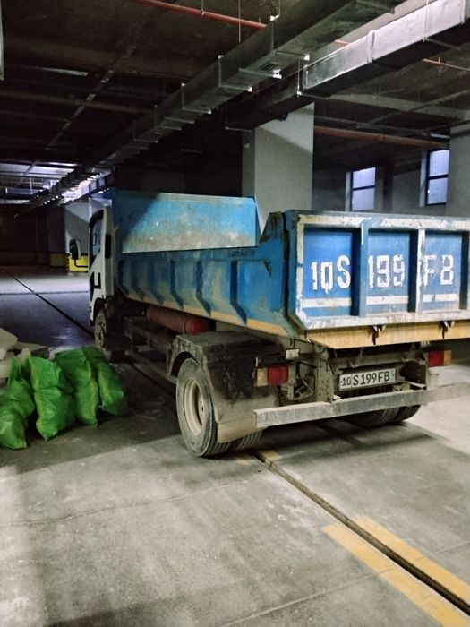 Вывоз мусорa исузи. Строи мусор. Vivoz musor isuzi 24/7