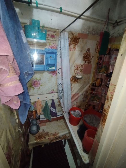 Продается. Спутник 4 3/3/4. 2+1 ком