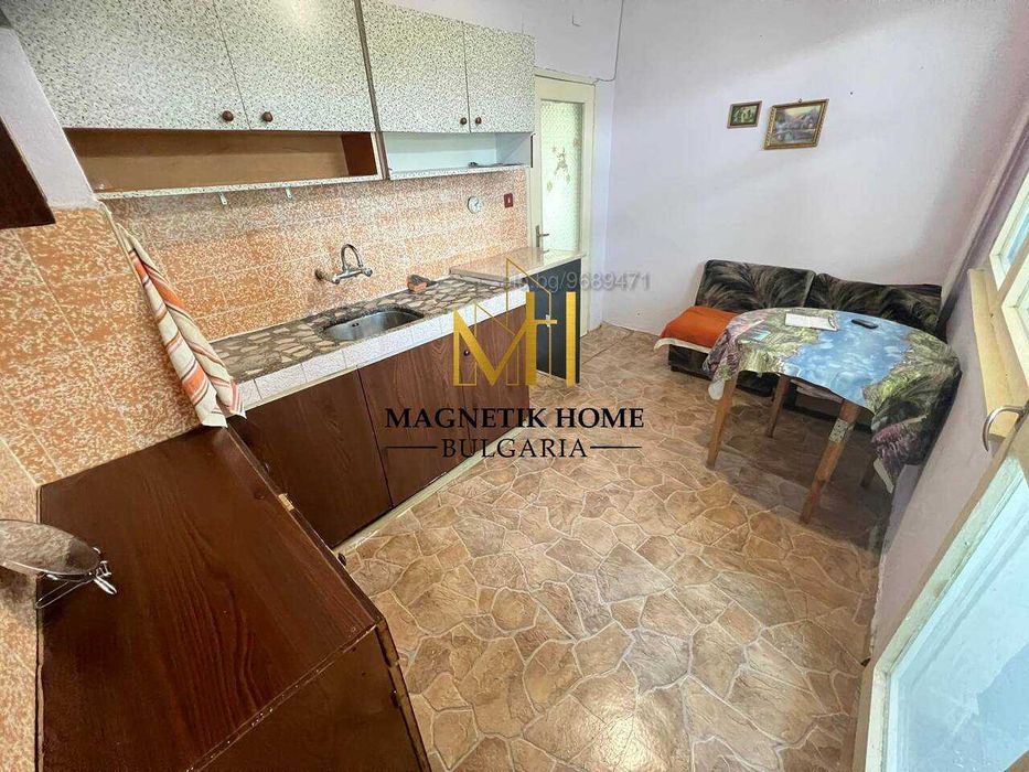 Дава се под наем Двустаен апартамент в Бургас, Меден рудник - зона А - 70 кв.м за 214.2 € - Снимка #4